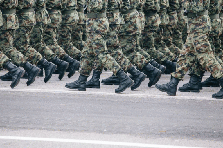 🎖️ Military After High School: 15 Essential Pros and Cons