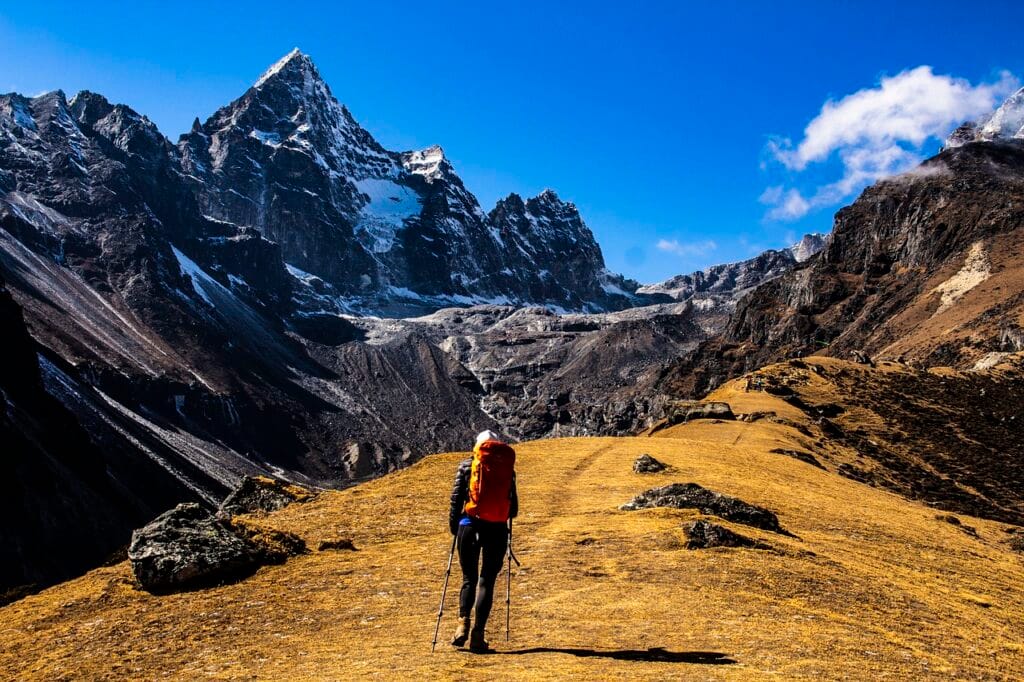 mount everest, mountains, trekking