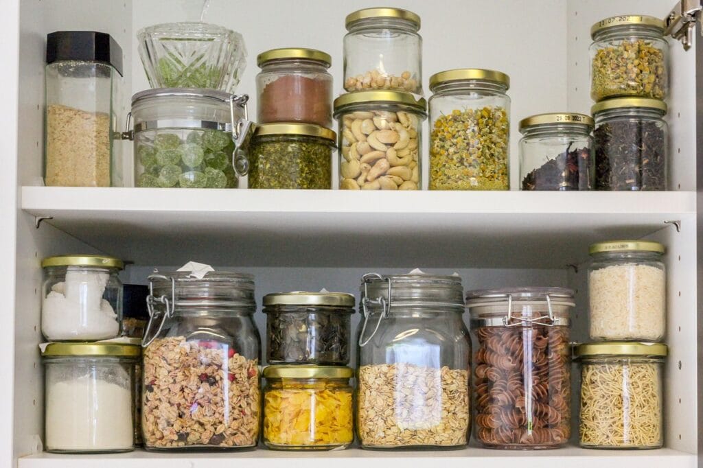 Pantry Staples for Large Family Dinners