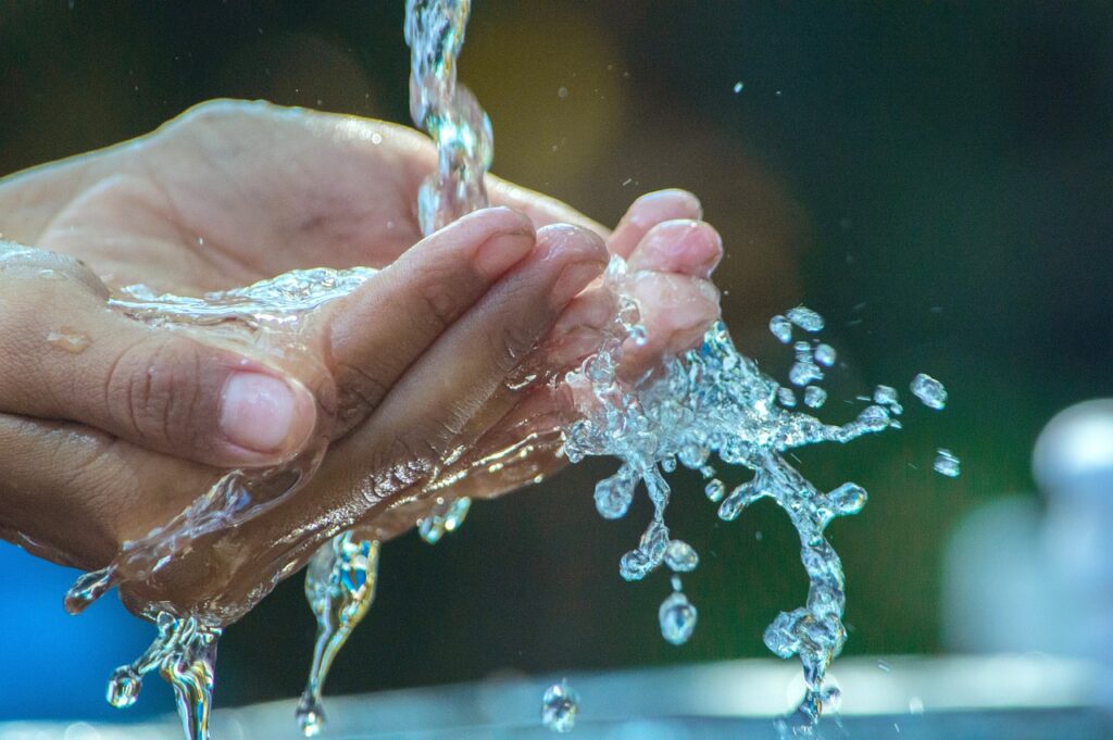 hands, water, wash, nature, color, laptop wallpaper, cool backgrounds, source, free wallpaper, 4k wallpaper 1920x1080, desktop backgrounds, windows wallpaper, mac wallpaper, 4k wallpaper, hand, wallpaper hd, full hd wallpaper, beautiful wallpaper, background, free background, hd wallpaper, wet, wallpaper 4k, drink