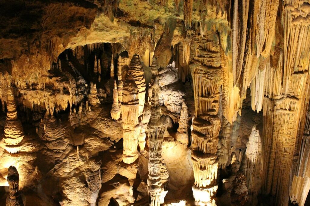 Stunning view of geological formations in Luray Caverns, Virginia, USA.